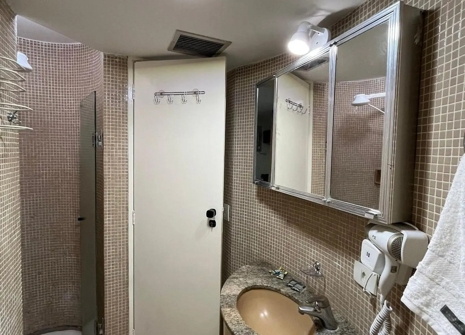 Flat Na Liberdade C/Ac | Prox.Faculdades&Hospitais Apartment Sao Paulo